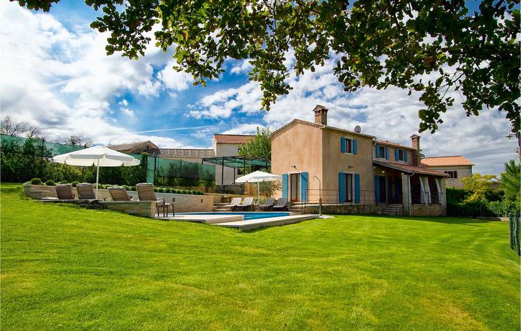 Ferienhaus für 5 Personen, mit Garten