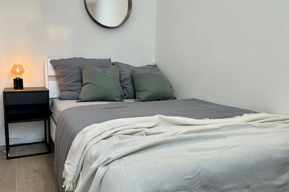 Ganze Wohnung, Fewo Neukirchen mit Balkon in Neukirchen-Vluyn, Niederrhein