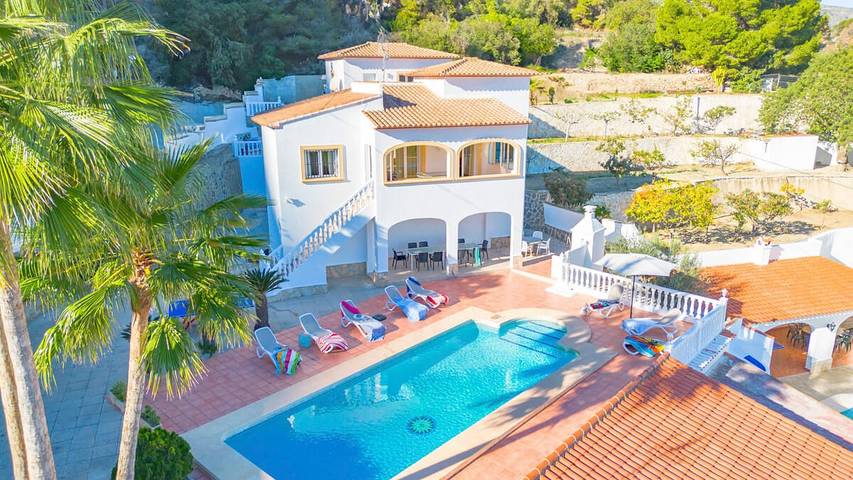 Villa per 9 persone, con terrazza e giardino - 1