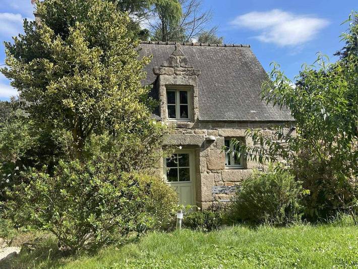 Gîte pour 2 personnes, avec jardin ainsi que terrasse et sauna à Le Vieux-Marché