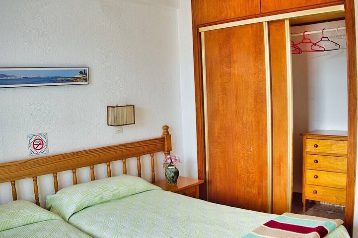 Location de vacances pour 3 personnes, avec piscine à Peguera - 2