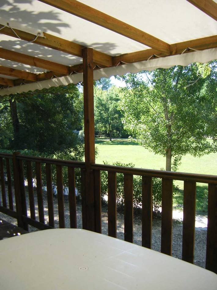 Chalet pour 6 personnes, avec bassin pour enfant dans le Gard - 2