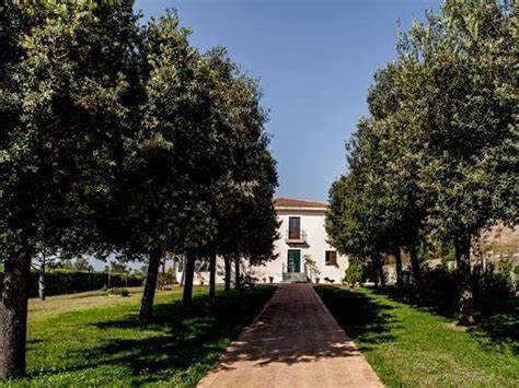 Location de vacances pour 2 personnes, avec jardin ainsi que terrasse et vue, animaux acceptés à Strongoli - 2