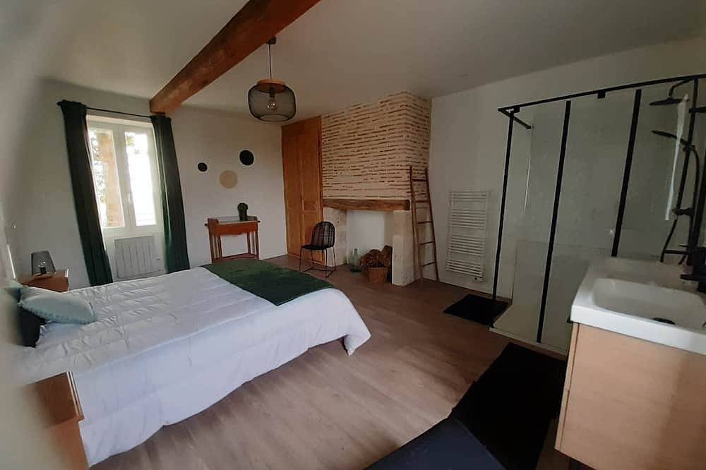 Nuevo: Hermosa casa de piedra con chimenea y piscina. in Nérac, Nérac region