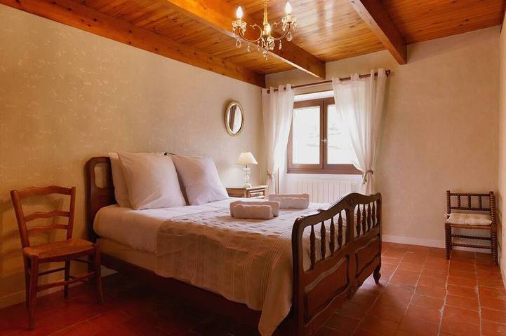 Location de vacances pour 6 personnes, avec jardin et terrasse à Ribiers - 4