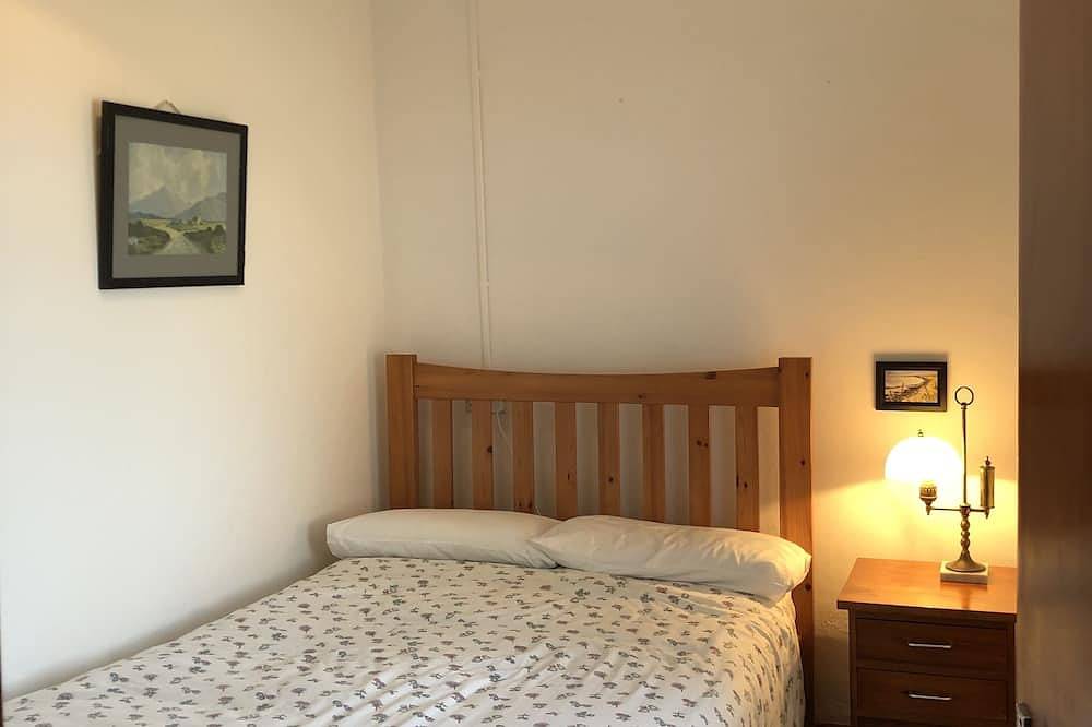 Cosy cottage with ocean view in County Clare