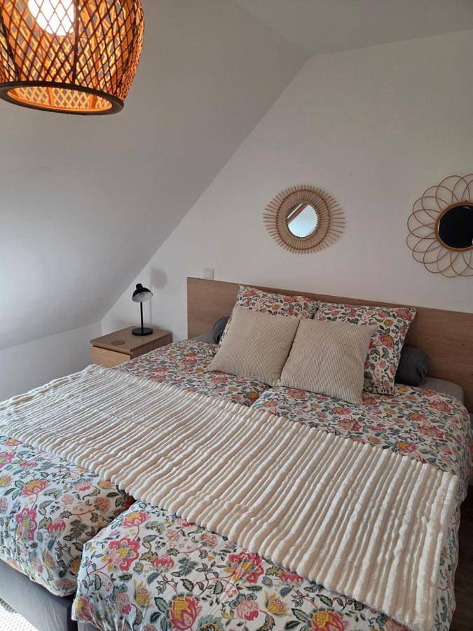 Chambre d’hôte pour 2 personnes, avec jardin ainsi que vue et terrasse à Pontorson - 4