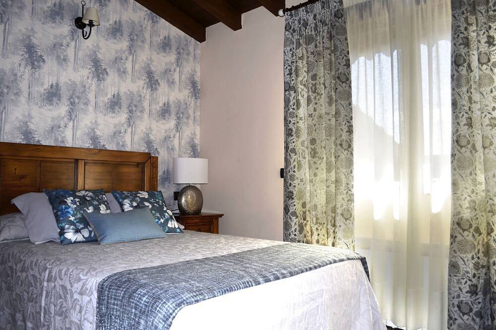 Casa Rural Versos  Categoria 4**** in San Martín del Castañar, Parque Natural de Las Batuecas - Sierra de Francia