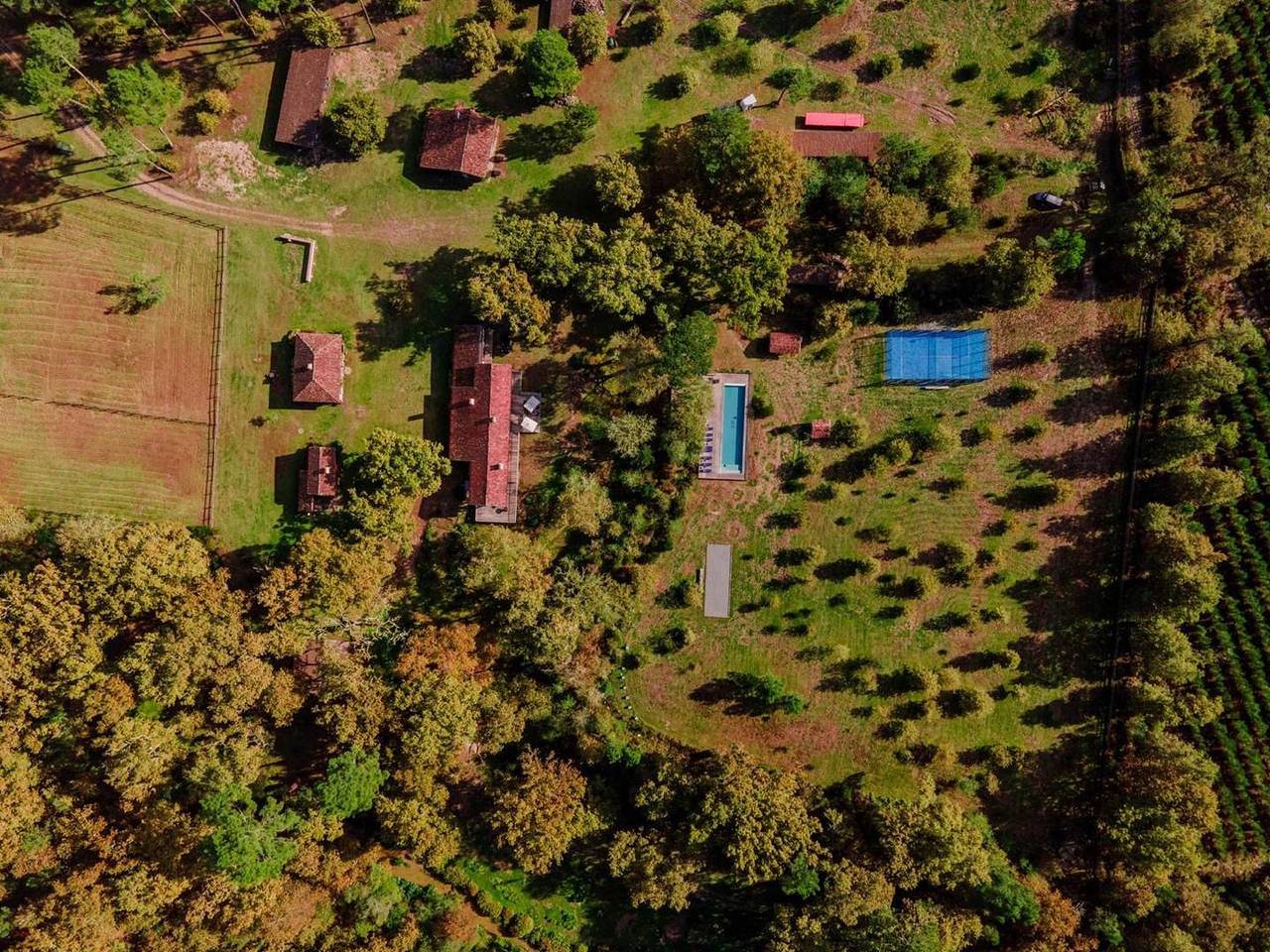 Entire holiday apartment, Domaine De Coursat avec piscine chauffée in Castets, Dax region