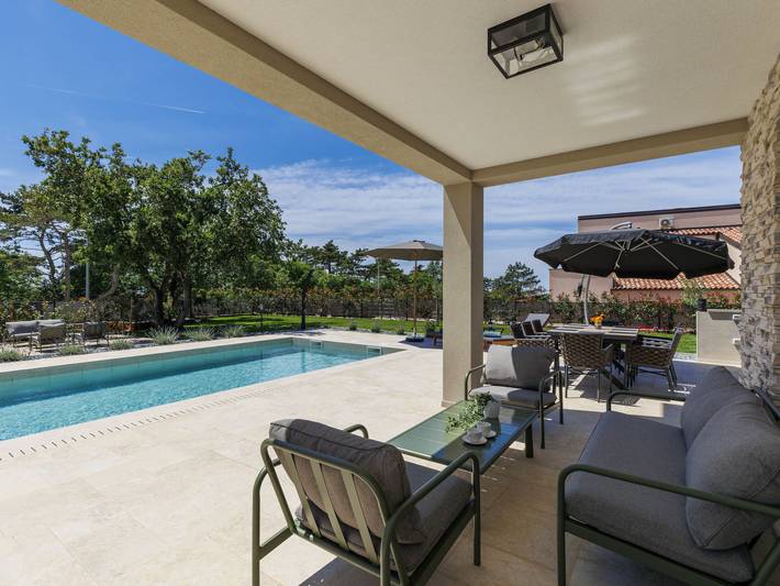 Ferienhaus für 8 Personen, mit Terrasse und Pool sowie Garten in Umag und Umgebung - 2