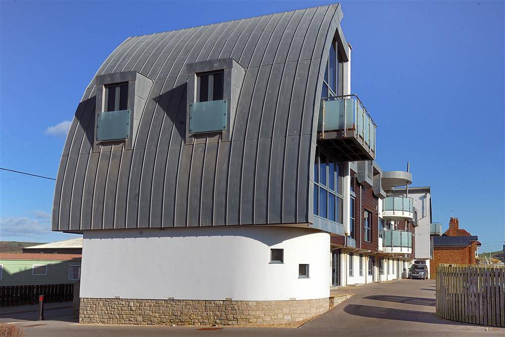 Entire apartment, 8 Driftwood in West Bay, Dorset