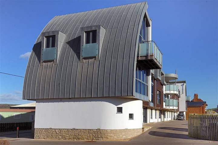 Apartment for 4 people, with Balcony in West Bay
