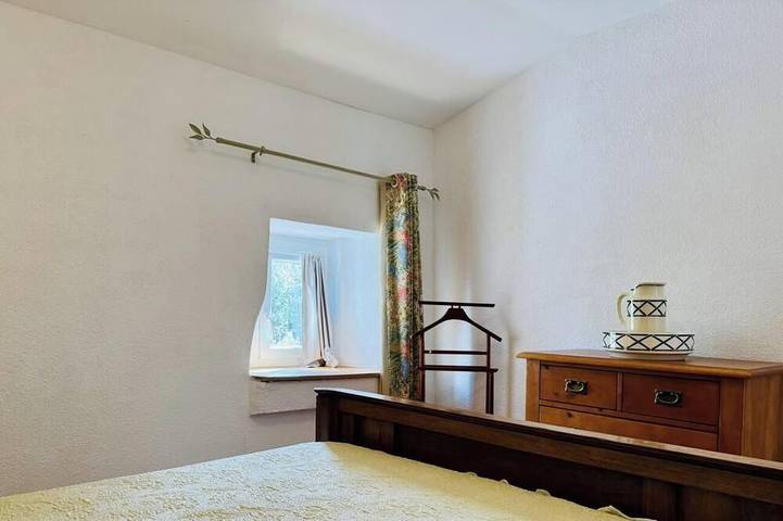 Location de vacances pour 6 personnes, avec jardin et piscine à Saint-Hilaire - 4