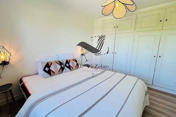 Location de vacances pour 10 personnes, avec jardin et terrasse, animaux acceptés à Port-des-Barques - 4