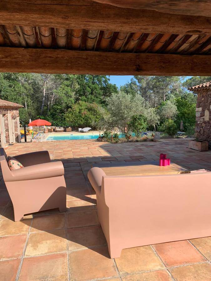 Location de vacances pour 3 personnes, avec Terrasse et Jardin ainsi que Piscine et Sauna à Callas - 4