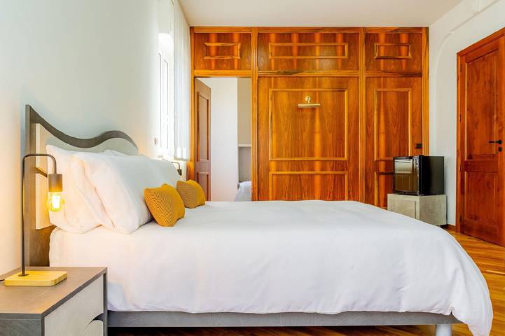 Ferienwohnung für 4 Personen, mit Whirlpool und Balkon in Giardini-Naxos