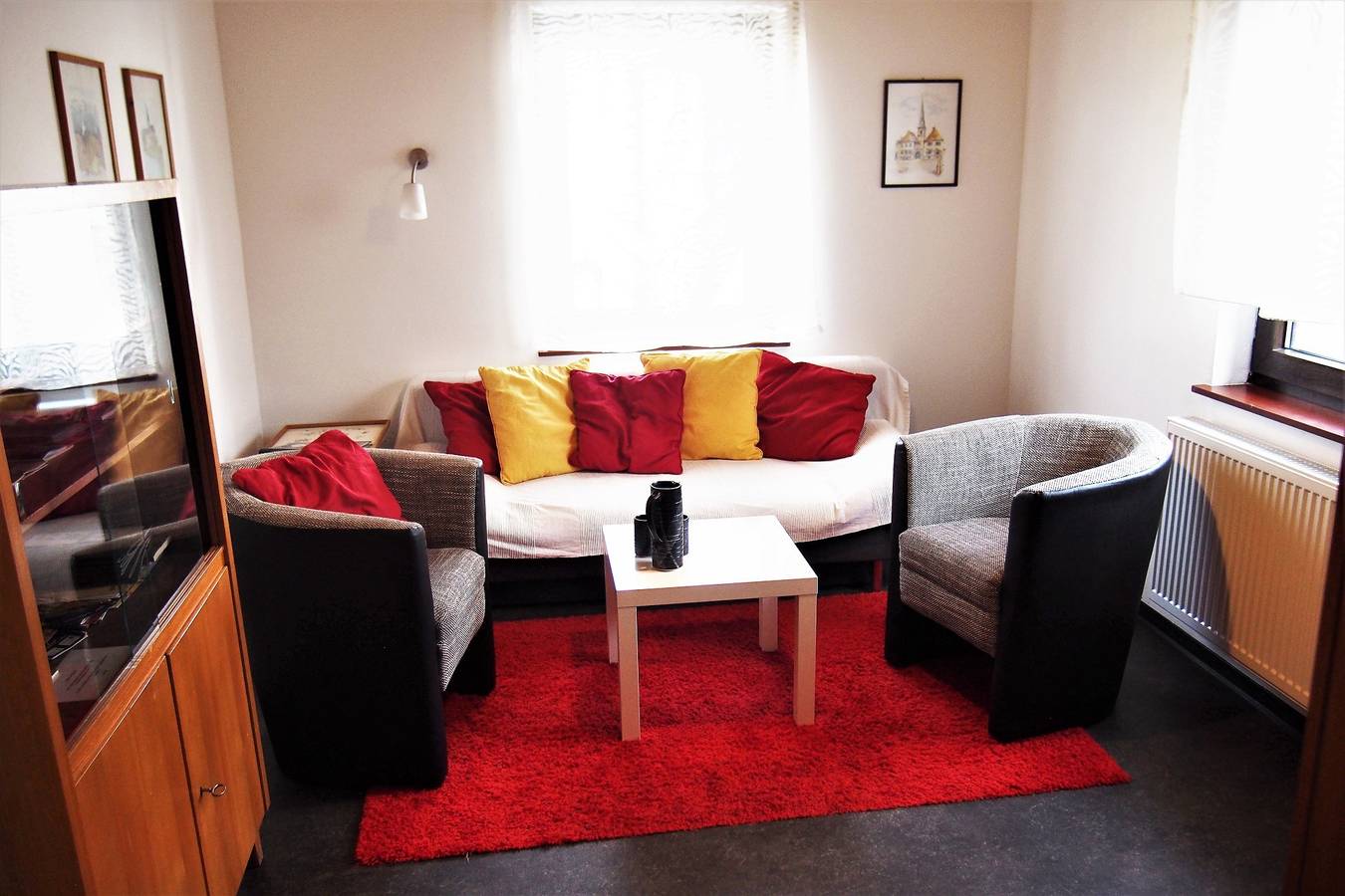 Ganze Wohnung, Ferienwohnung Seidenfaden - Ferienwohnung (45qm) mit Wlan und Terrasse in Karlstadt, Fränkisches Weinland