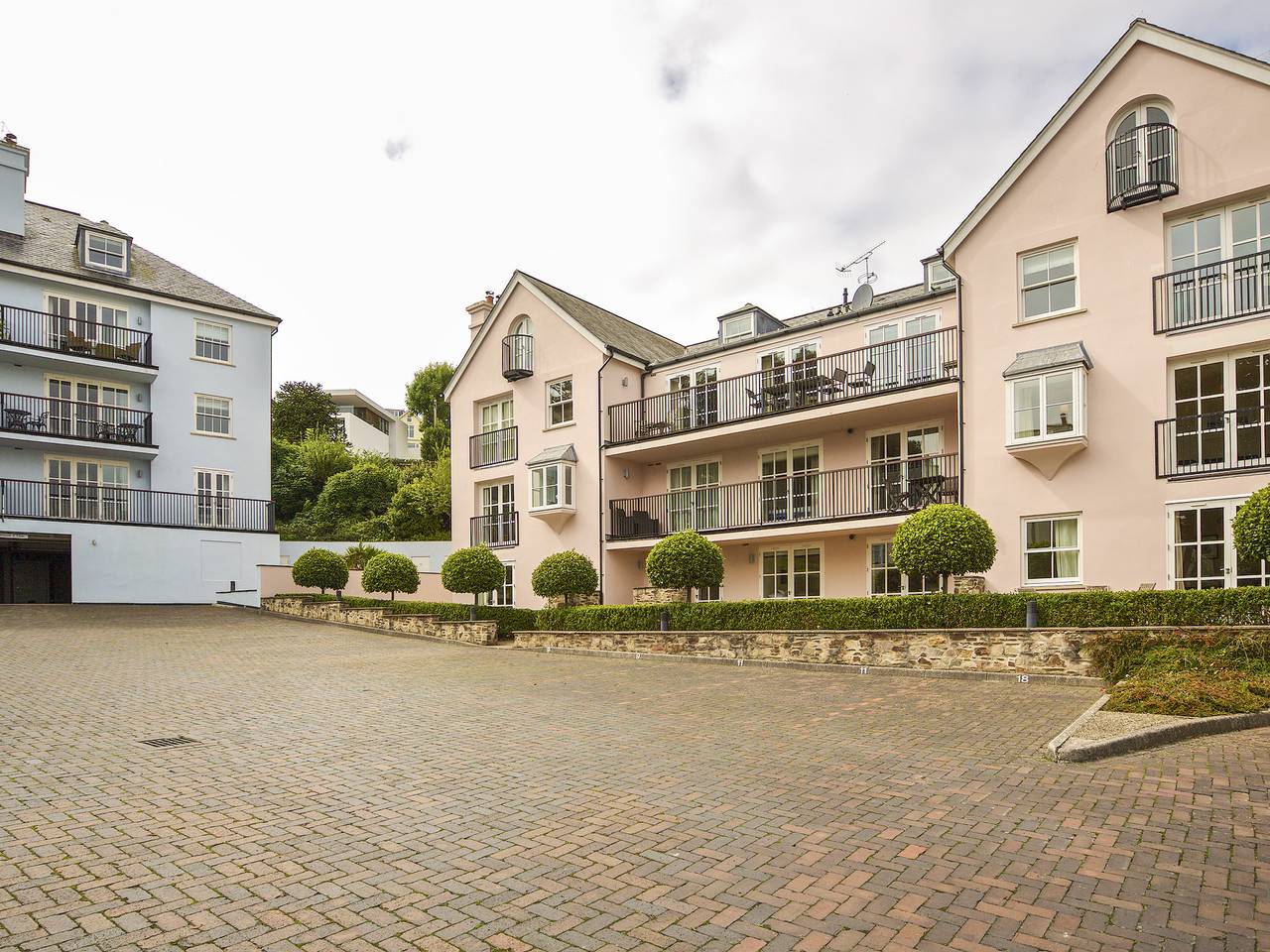 14 Combehaven in Salcombe, South Devon