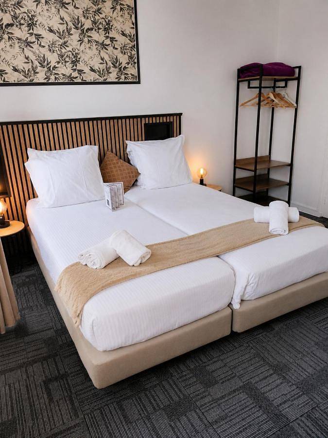 Hôtel pour 3 personnes à Bernay - 2
