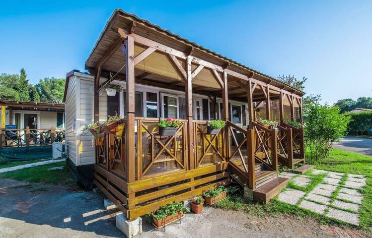 Ferienpark für 6 Personen, mit Terrasse in Pula - 2