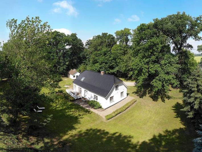 Bauernhof für 8 Personen, mit Terrasse und Garten in Gelting