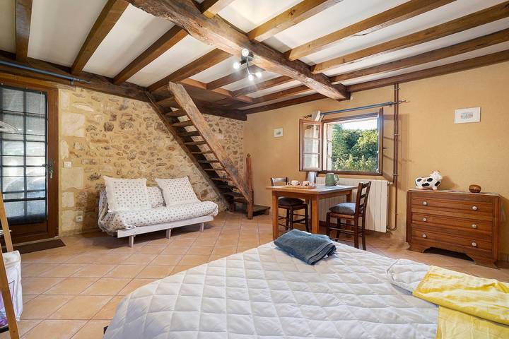 Maison d’hôtes "Chez Fayol" con piscina condivisa, giardino comune e Wi-Fi in Montagnac-la-Crempse, Périgord Pourpre