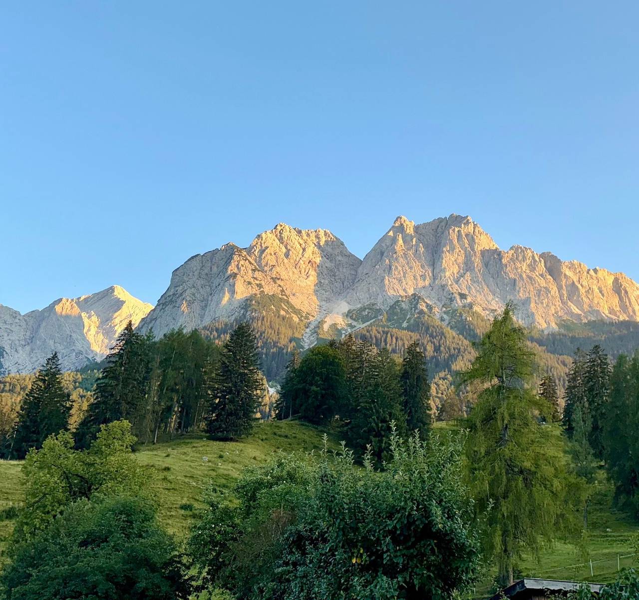 Ganze Wohnung, Apartment „Almsommer“ mit Bergblick, Balkon und Wlan in Grainau, Eibsee