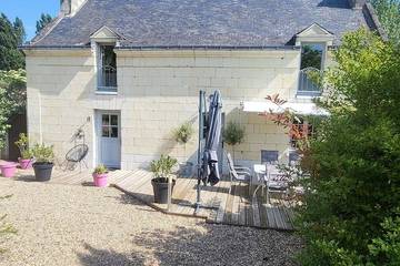 Location de vacances pour 4 personnes, avec jardin et terrasse à Cinais