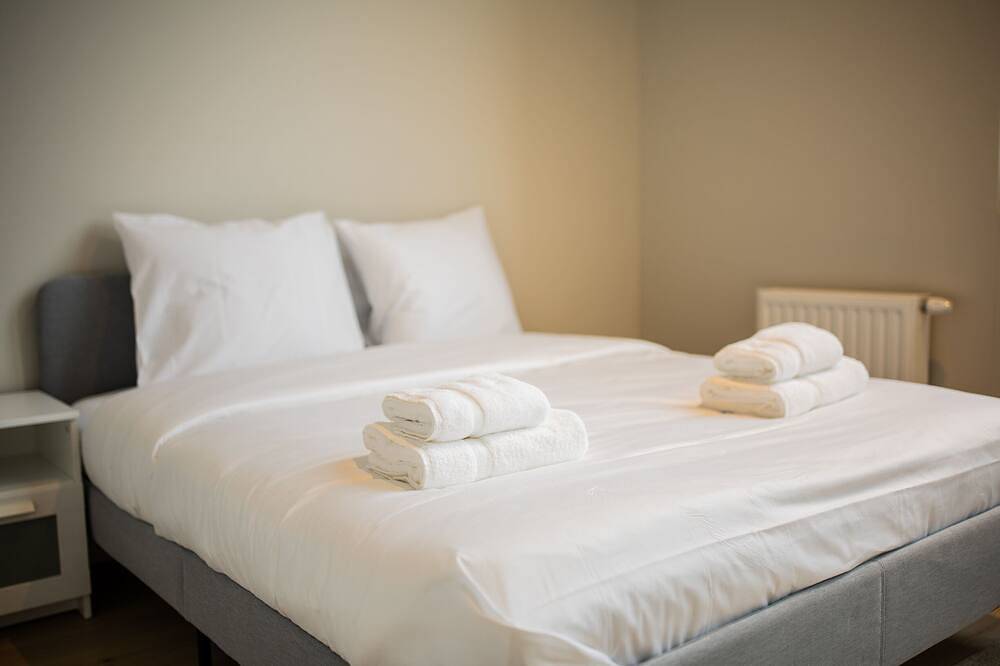 Charming Retreat 3Bdr Apartment  Pkb in Róterdam, Holanda Sur