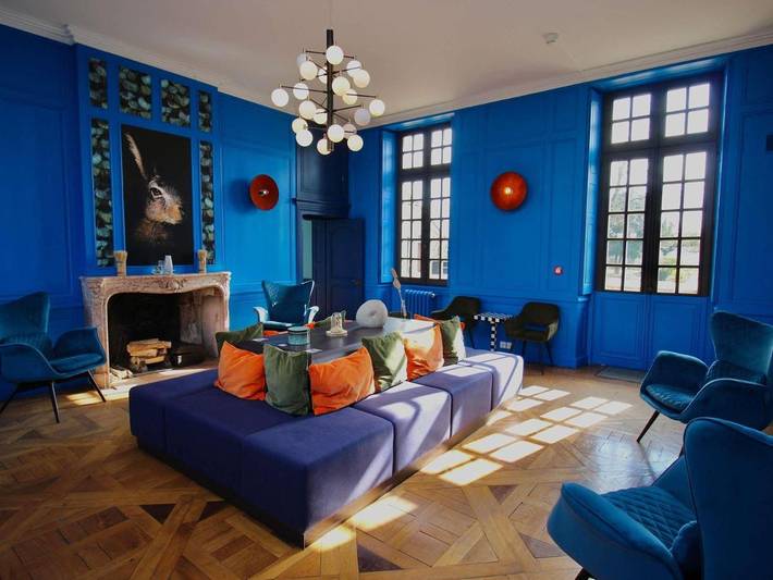 Hôtel pour 3 personnes, avec piscine ainsi que jardin et vue à Longvic - 2