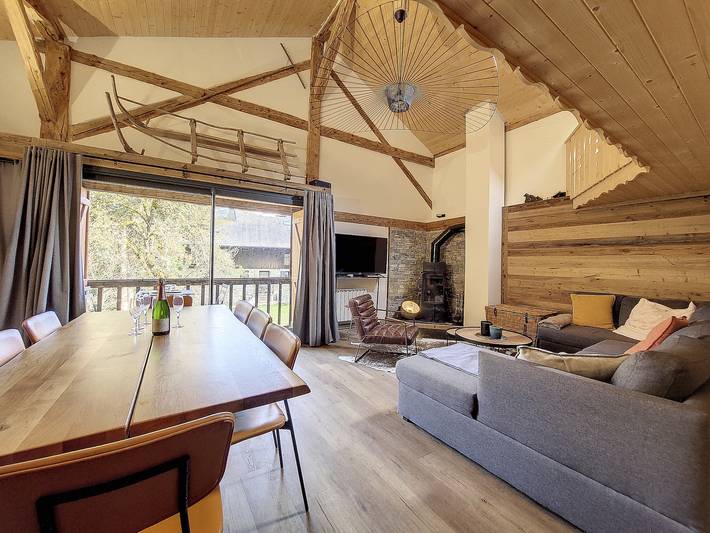 Chalet pour 12 personnes, avec terrasse et jardin, animaux acceptés dans Les Portes du Soleil