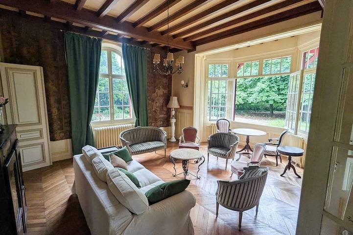 Villa pour 12 personnes, animaux acceptés en Champagne-Ardenne