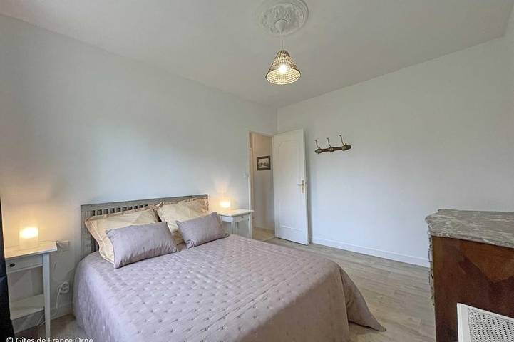 Gîte pour 4 personnes, avec Terrasse et Jardin à Longny-au-Perche - 2