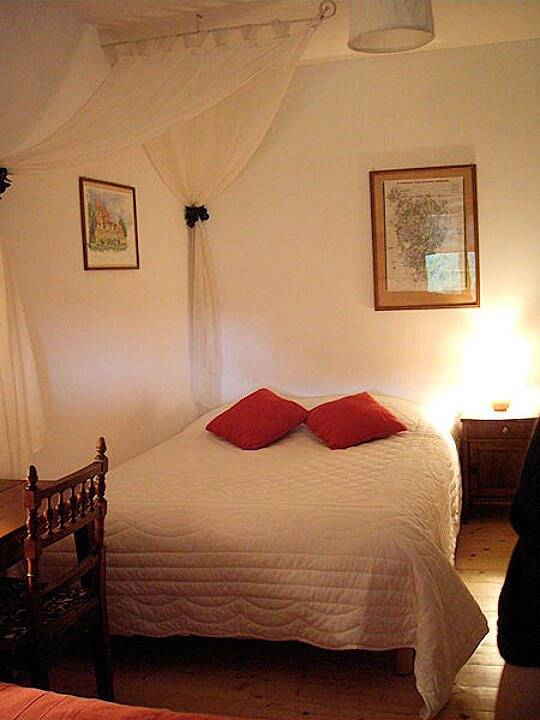 Les 4 saisons en Morvan - Chambre Athos in Saint-Martin-du-Puy, Morvan Regional Nature Park