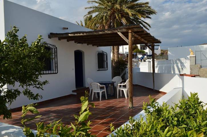 Casa rural para 5 personas, con Terraza además de Piscina y Vistas en Las Negras