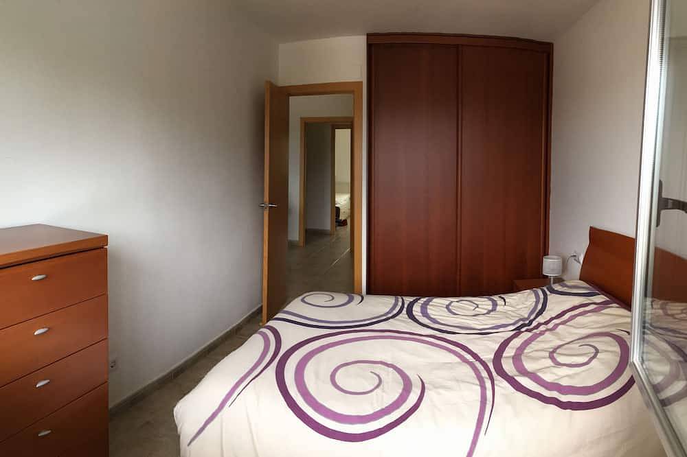 Entire apartment, Modern sea view apartment, 2 steps from the beach, near Barcelona in Coma-ruga, el Vendrell