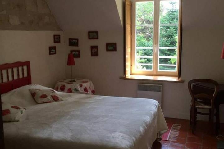 Gîte de charme dans la forêt de Chinon avec jardin clos in Saint-Benoît-la-Forêt, Vallée de la Loire