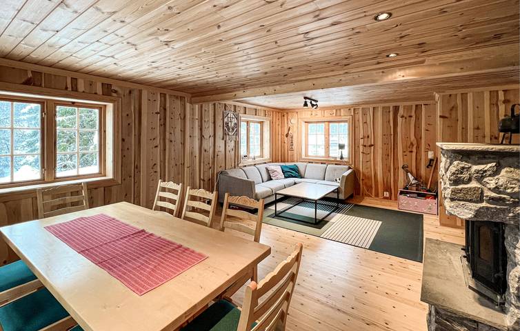 Ferienhaus für 5 Personen mit Garten in Nordre Land