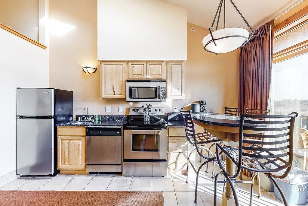 Ganze Wohnung, 4th-floor coursefront condo with balcony & washer/dryer in Wisconsin Dells, Adams County (WI)