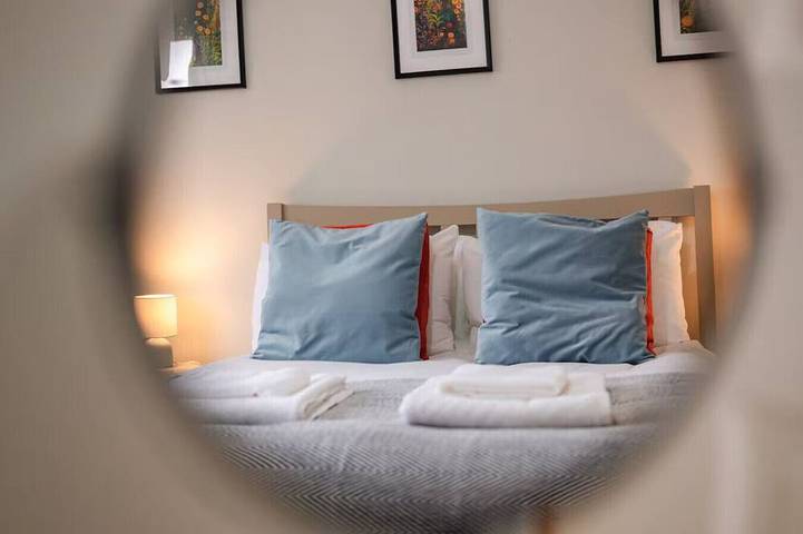 Ultimate Stay! House with Own Pool & Cinema Room in Arbury Ward, Cambridge