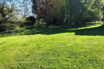 Location de vacances pour 2 personnes, avec jardin à Beaulieu-sur-Loire