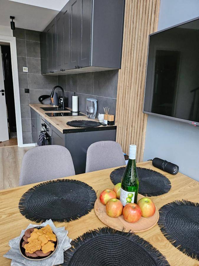 Two-Bedroom House in Częstochowa, Śląsk