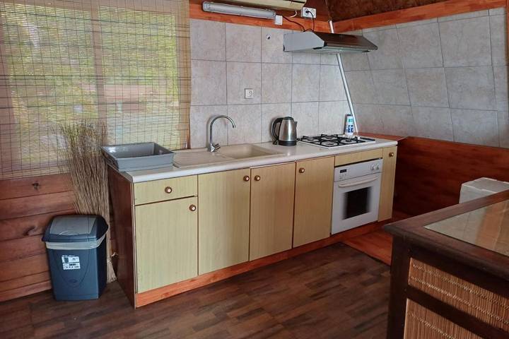 Gîte pour 2 personnes, avec terrasse et jardin dans Mahina - 4