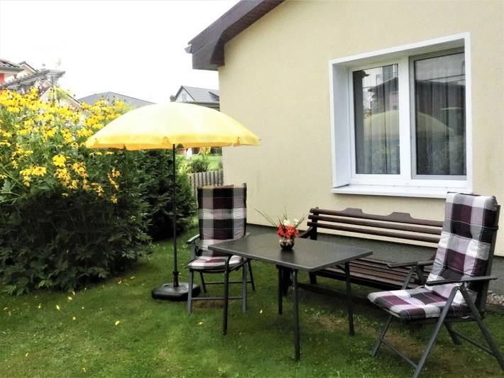 Bungalow für 2 Personen, mit Terrasse und Garten in Zinnowitz
