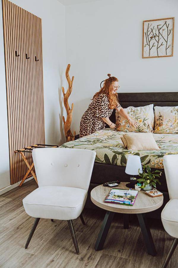 Location de vacances pour 3 personnes, avec terrasse et vue, adapté aux familles dans Nijverdal