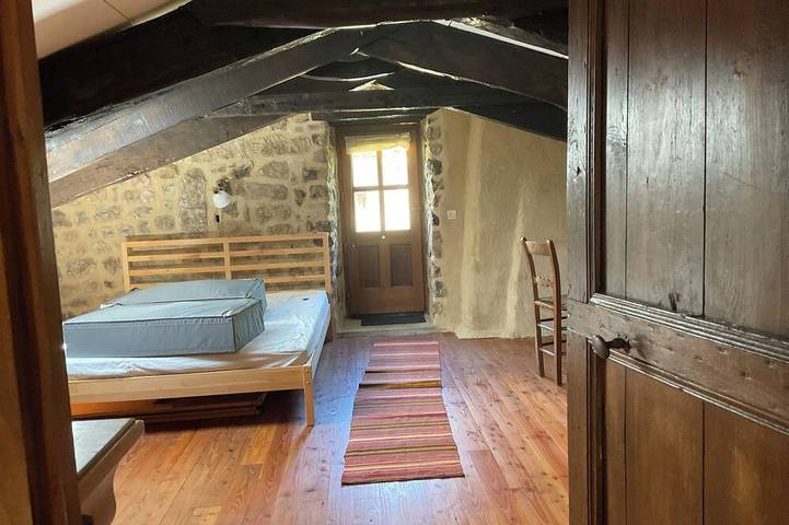 Location de vacances pour 5 personnes, avec jardin et terrasse dans Belsentes - 3