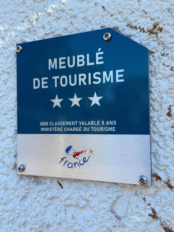 Location de vacances pour 4 personnes, avec Terrasse et Jardin dans Le Cabellou - 2