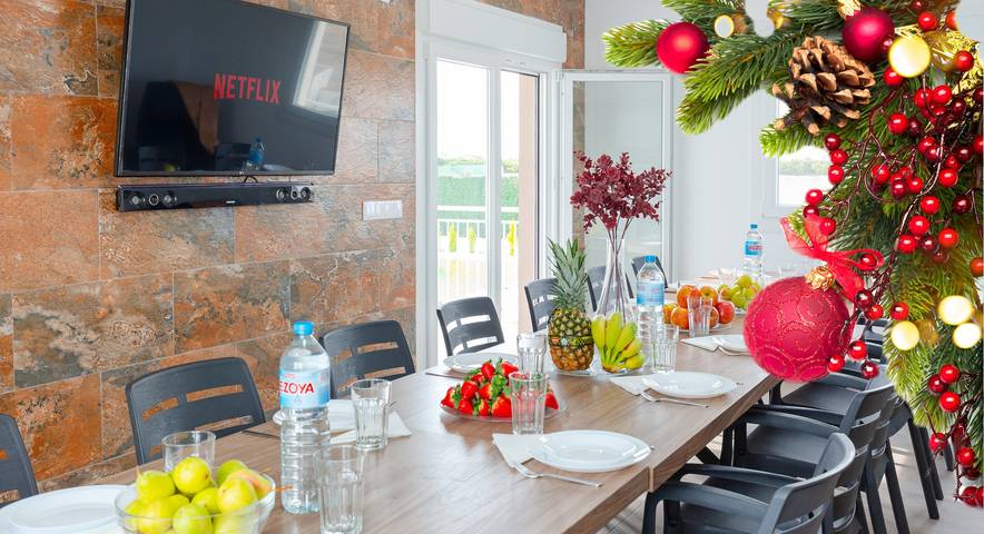 Villa voor 16 personen, met tuin, met huisdier in Rojales