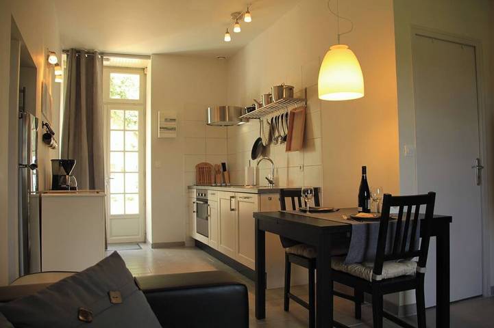 Location de vacances pour 2 personnes, avec Jardin à Fontaine-Guérin