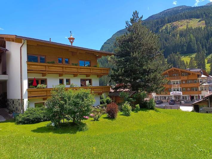 Ferienwohnung für 2 Personen, mit Garten und Ausblick in Tux - 2